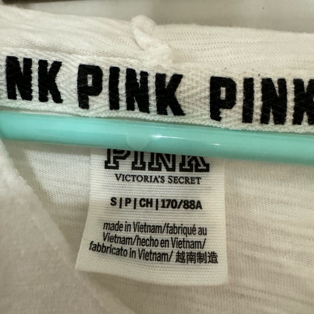 Pink - Picture 4 of 5